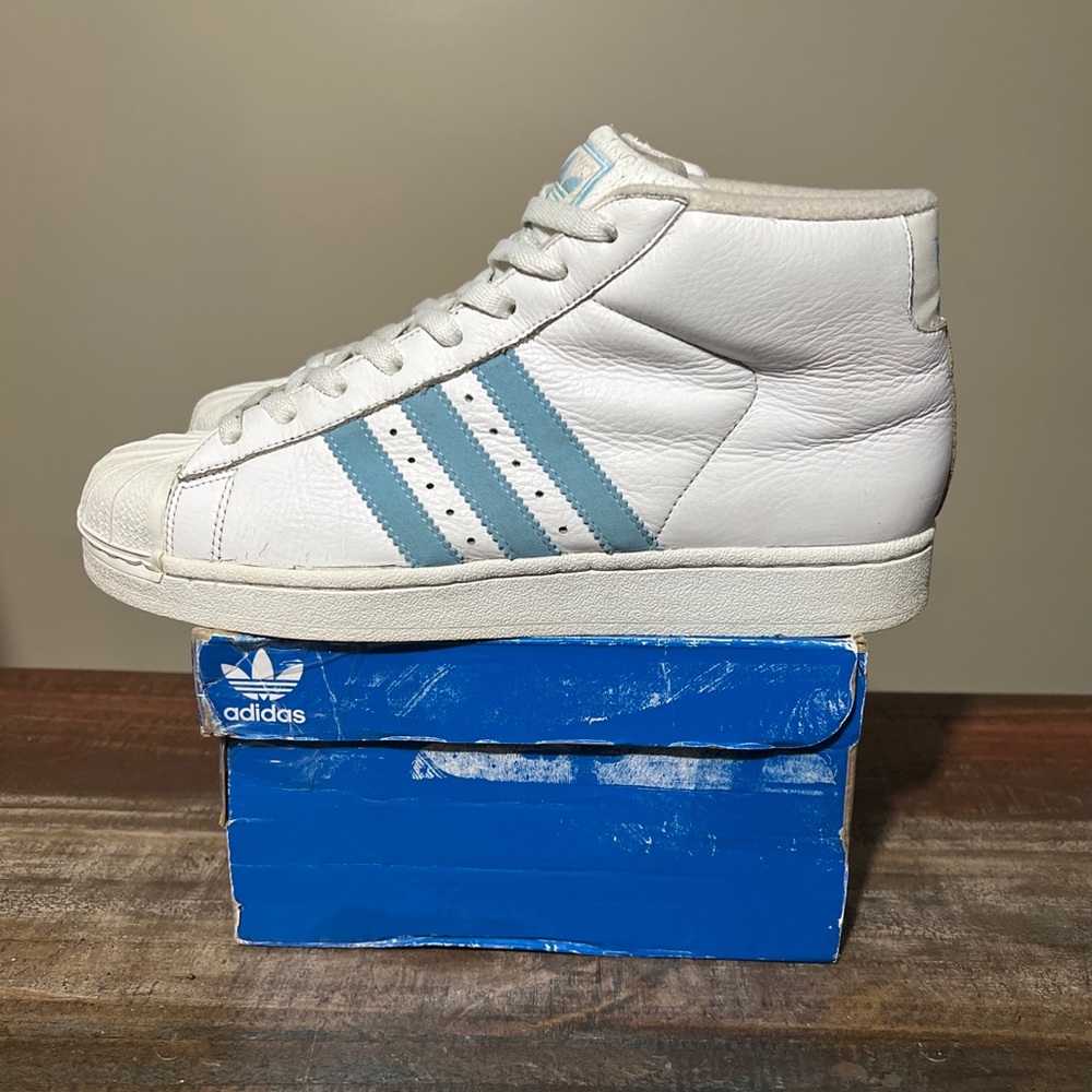 Adidas Pro Model 2002 - Picture 2 of 9